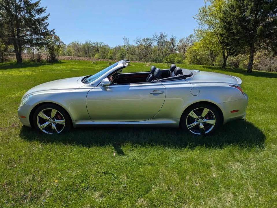 2002 Lexus SC430 - Image 3 of 9