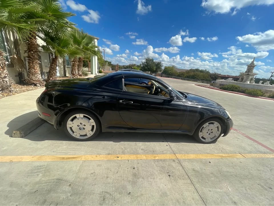 2002 Lexus SC430 - Image 8 of 12