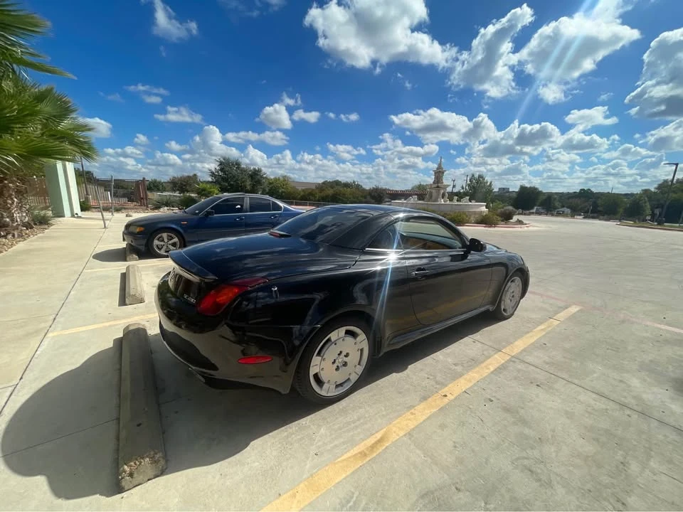 2002 Lexus SC430 - Image 7 of 12