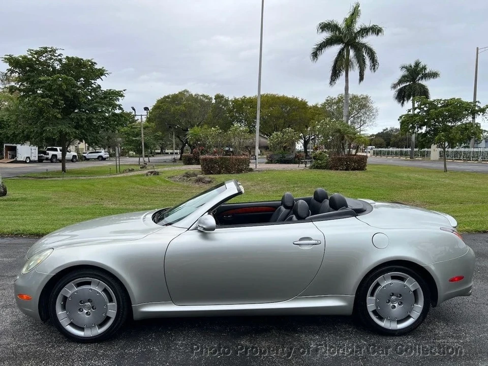 2002 Lexus SC430 - Image 5 of 12