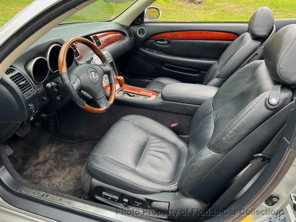 2002 Lexus SC430 - Image 7 of 12