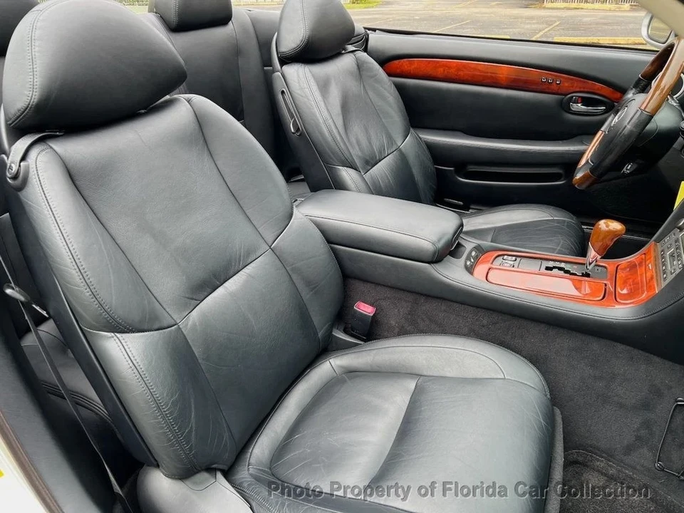 2002 Lexus SC430 - Image 10 of 12