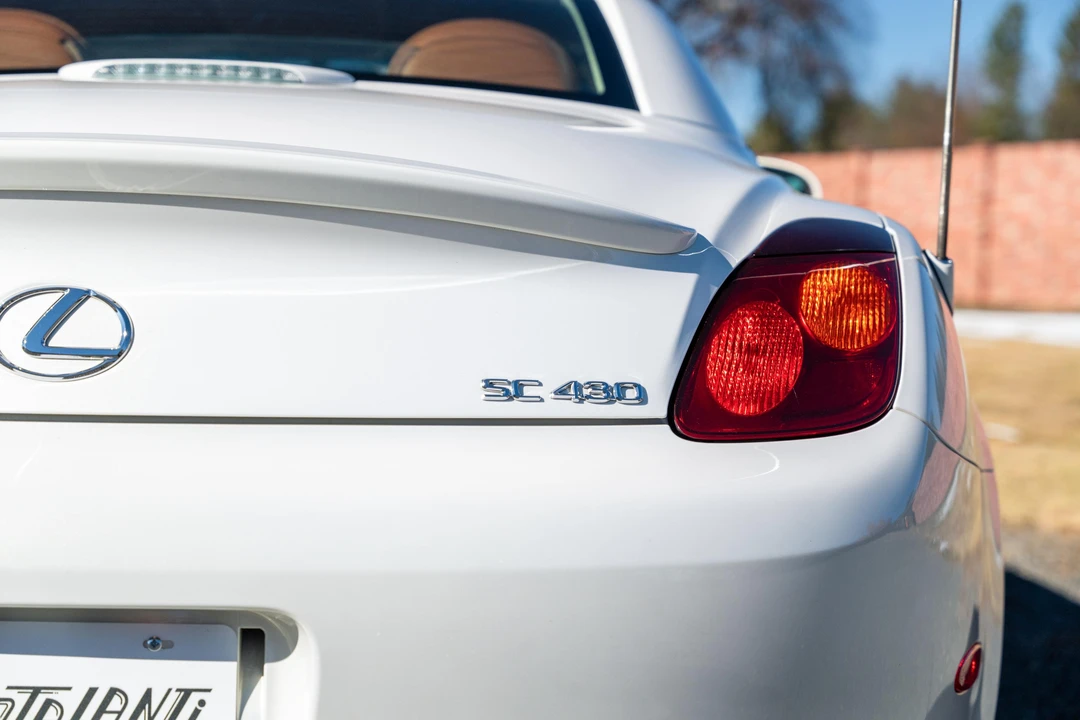 2002 Lexus SC430 - Image 27 of 31