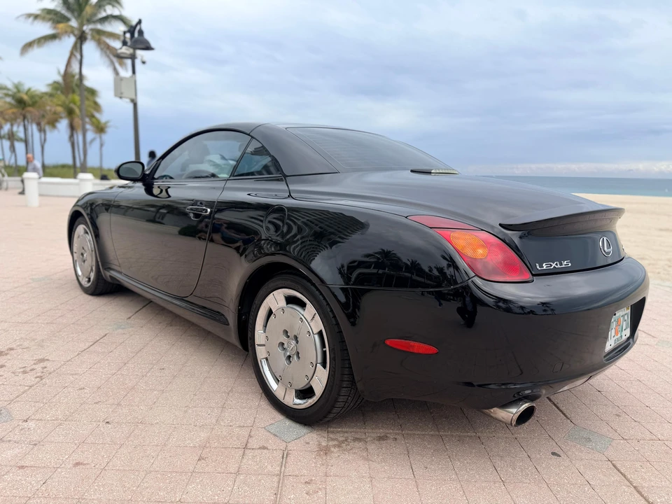 2002 Lexus SC430 - Image 19 of 31