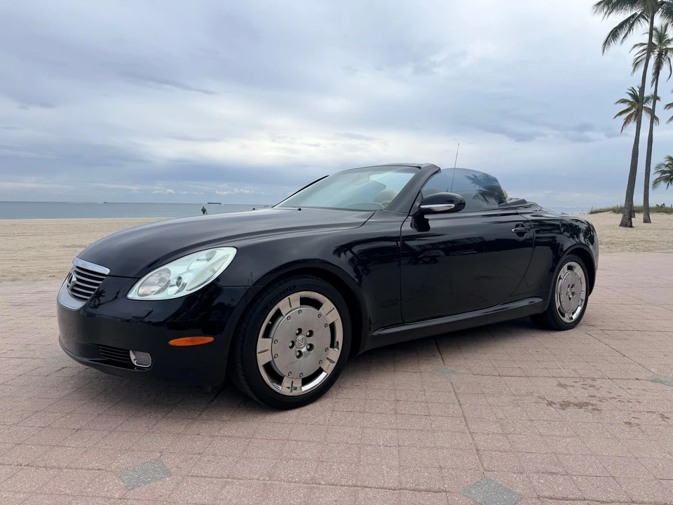 2002 Lexus SC430 - Image 8 of 31