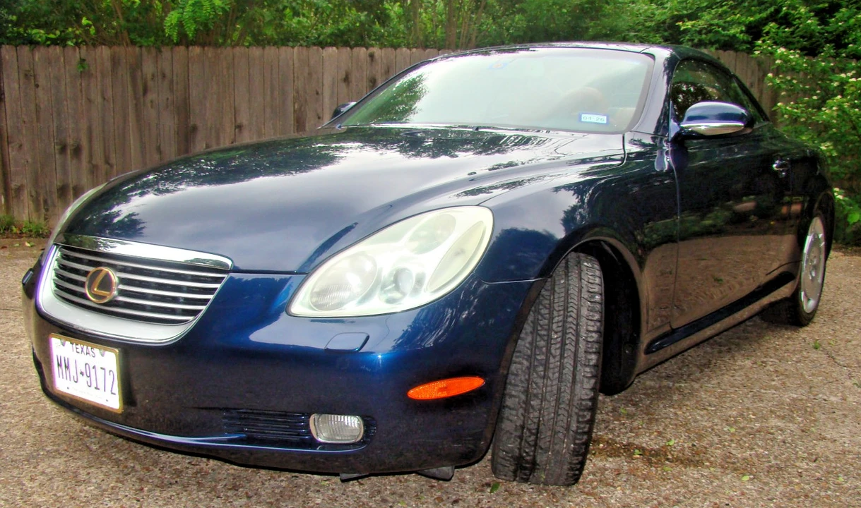 2002 Lexus SC430 - Image 3 of 31