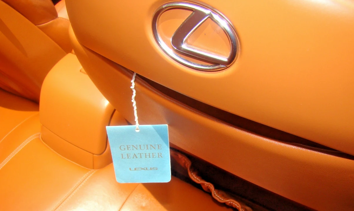 2002 Lexus SC430 - Image 30 of 31