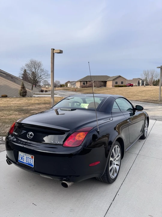 2002 Lexus SC430 - Image 12 of 21