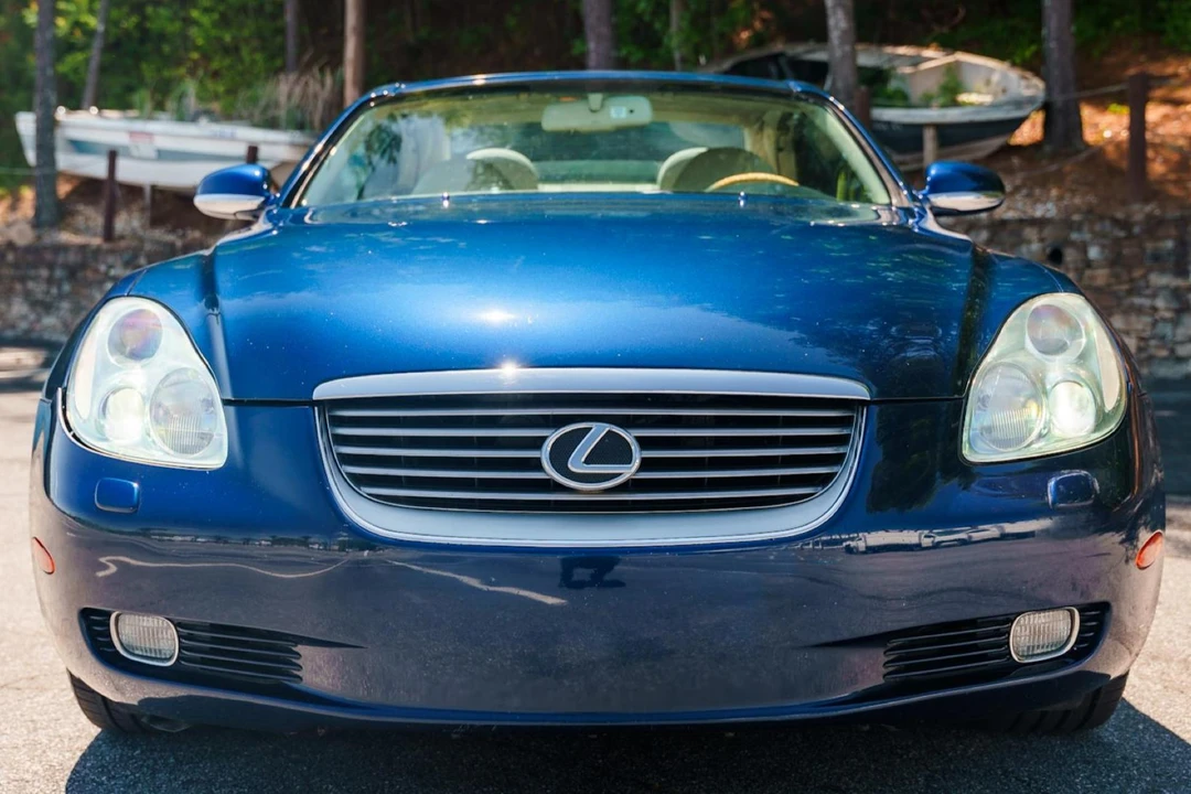 2002 Lexus SC430 - Image 2 of 10