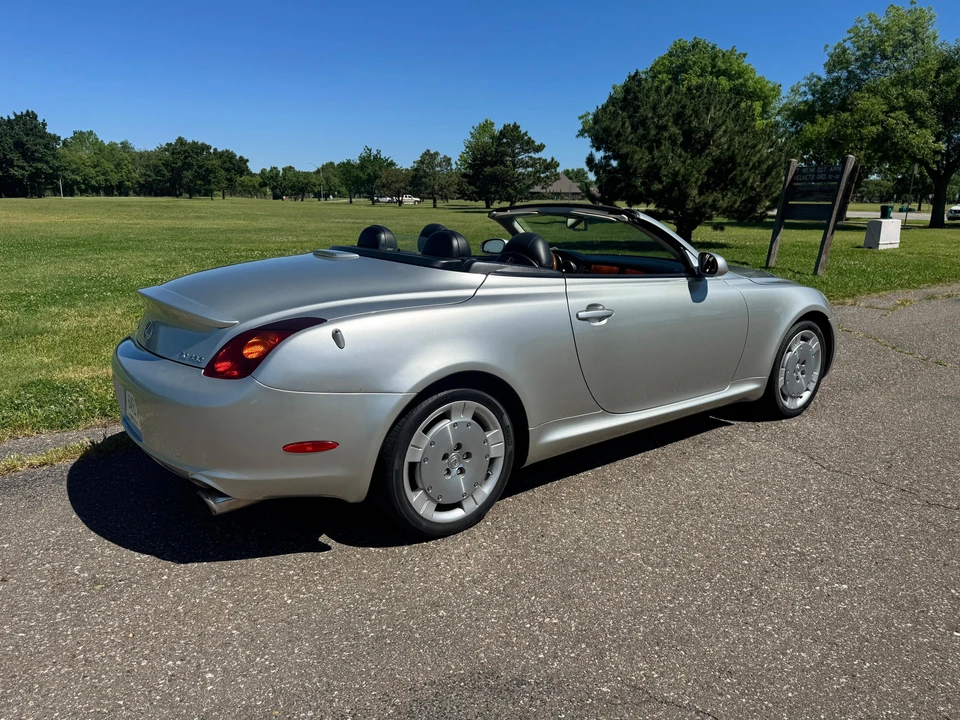 2002 Lexus SC430 - Image 8 of 31