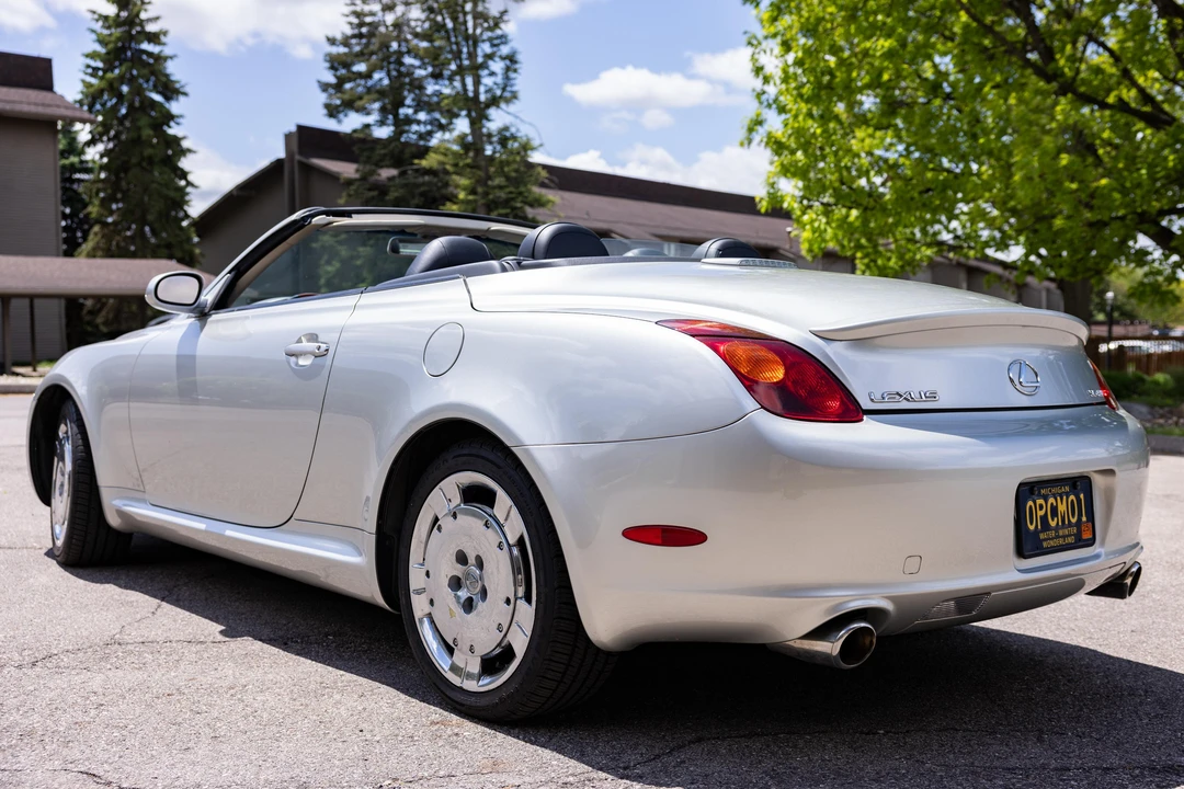 2002 Lexus SC430 - Image 14 of 31