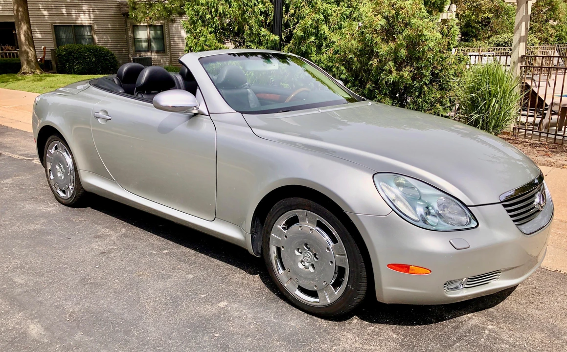 2002 Lexus SC430 - Image 10 of 31