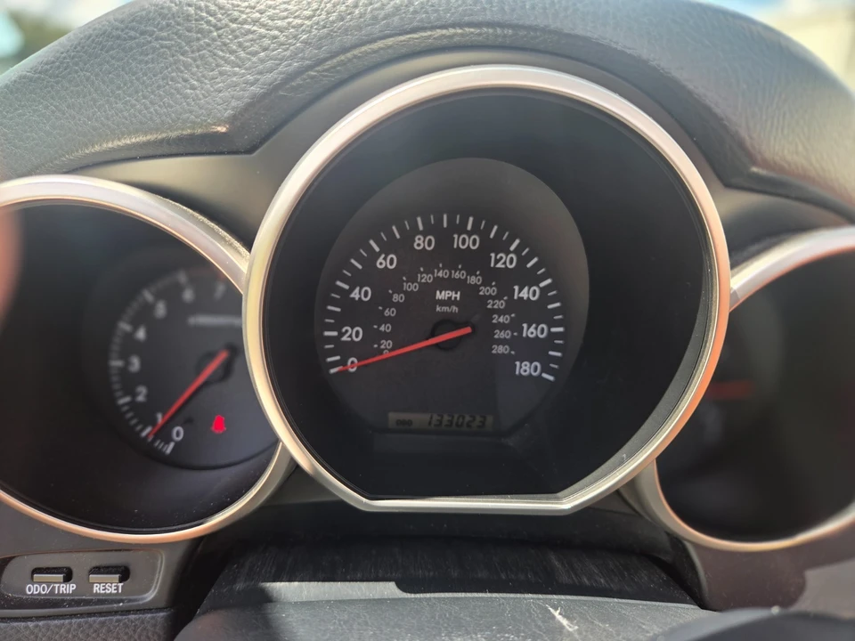 2002 Lexus SC430 - Image 8 of 9