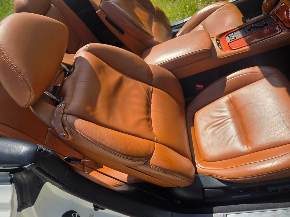 2002 Lexus SC430 - Image 5 of 9