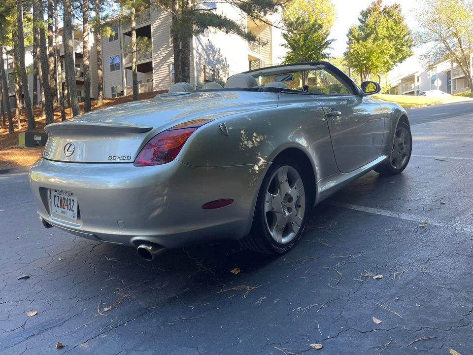 2002 Lexus SC430 - Image 10 of 31