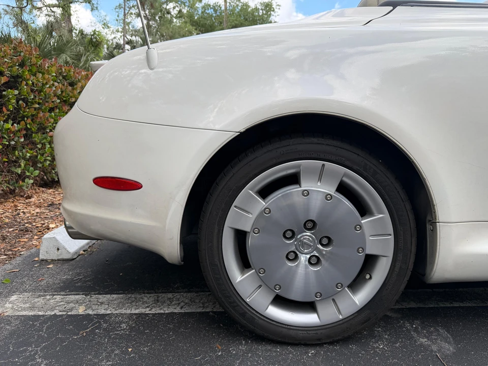 2002 Lexus SC430 - Image 25 of 31