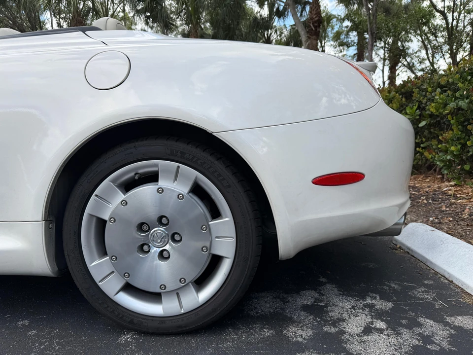 2002 Lexus SC430 - Image 24 of 31