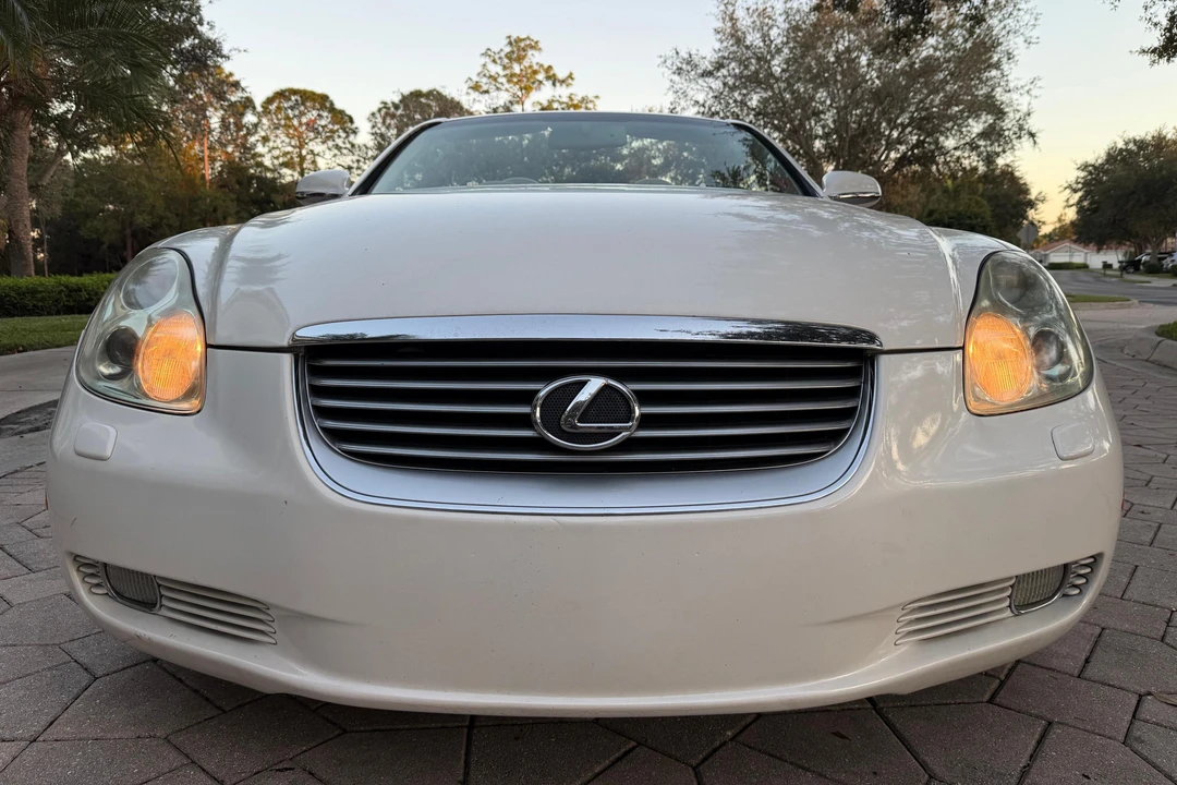 2002 Lexus SC430 - Image 2 of 31
