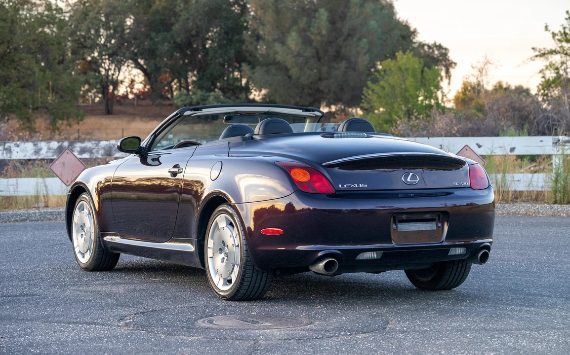 2002 Lexus SC430 - Image 9 of 31