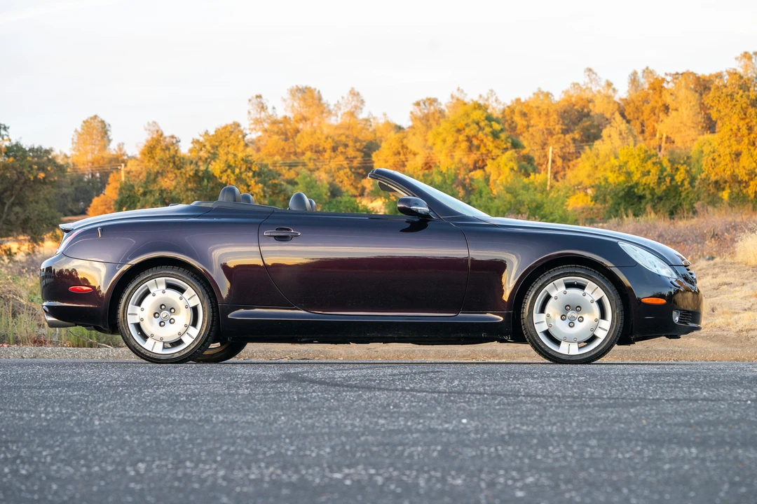 2002 Lexus SC430 - Image 16 of 31