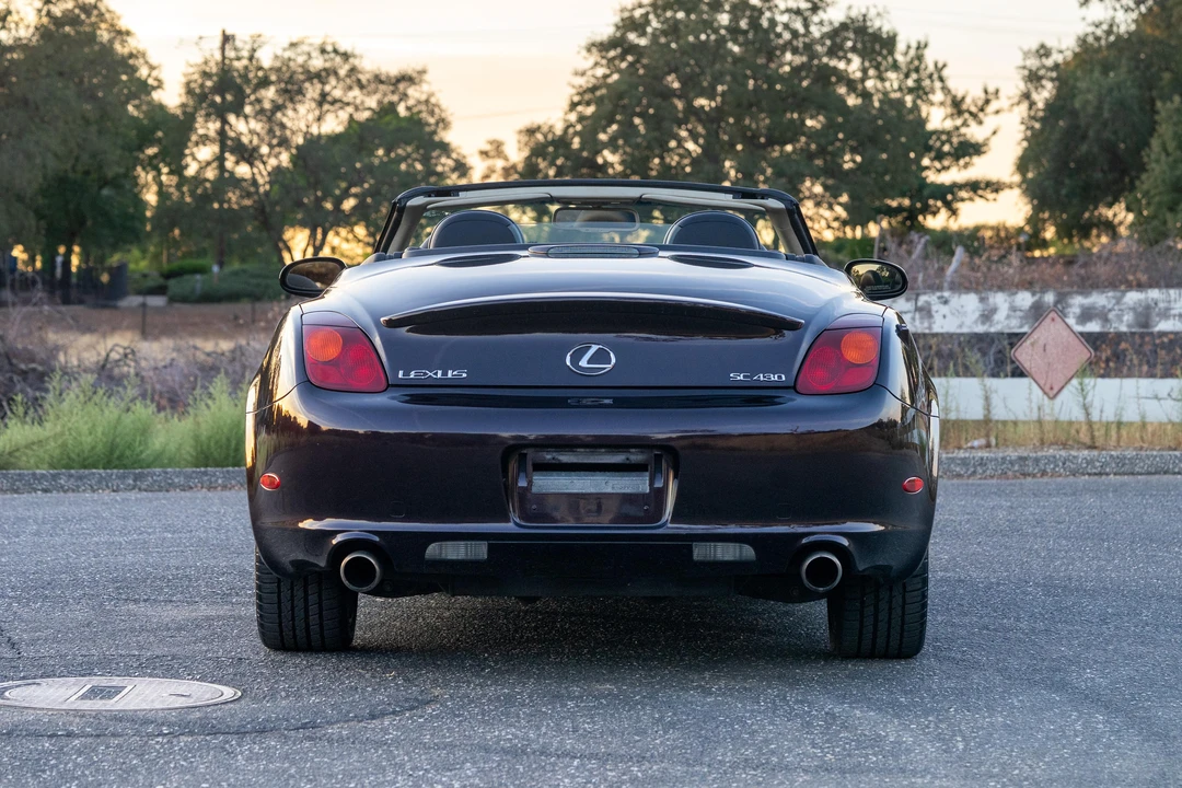2002 Lexus SC430 - Image 10 of 31