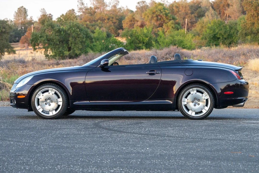2002 Lexus SC430 - Image 8 of 31