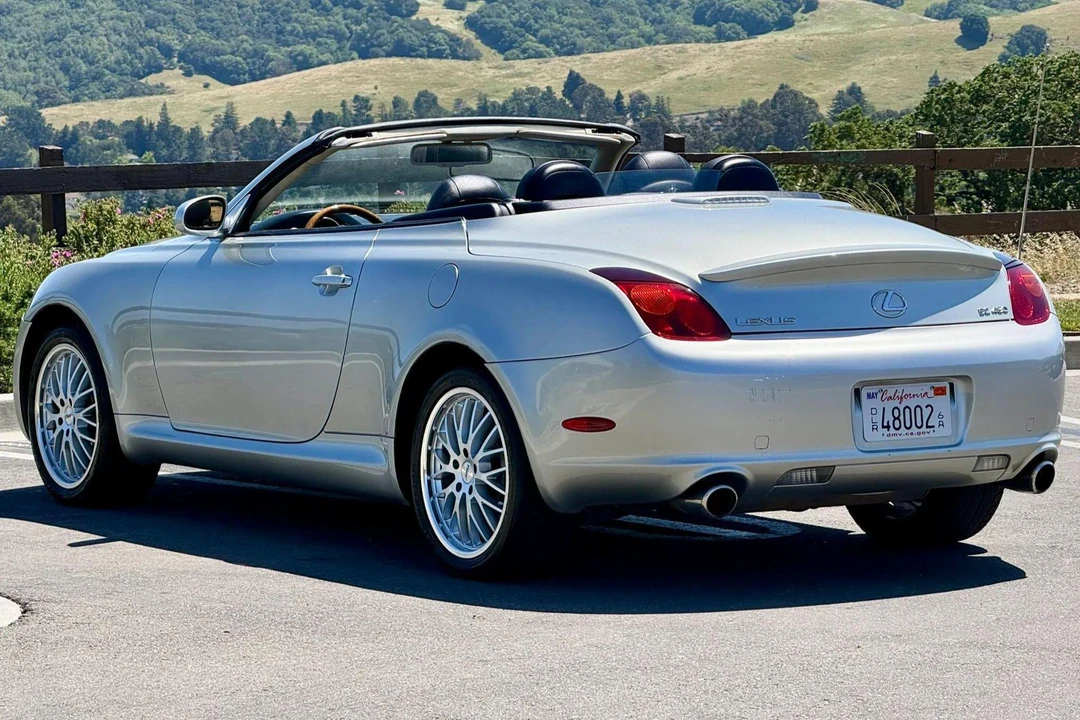 2002 Lexus SC430 - Image 4 of 31