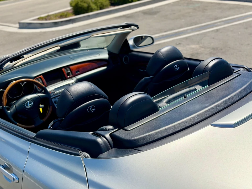 2002 Lexus SC430 - Image 17 of 31