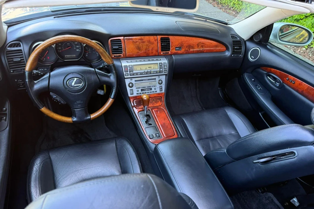 2002 Lexus SC430 - Image 29 of 31
