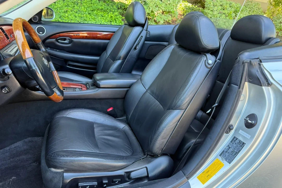 2002 Lexus SC430 - Image 30 of 31