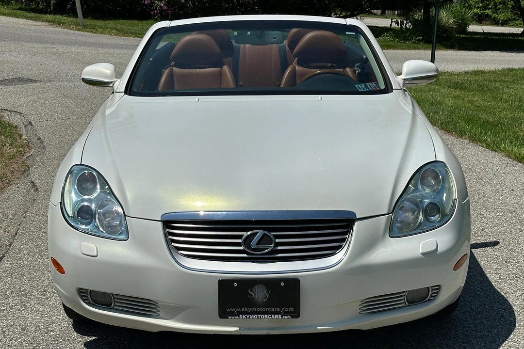2002 Lexus SC430 - Image 2 of 31