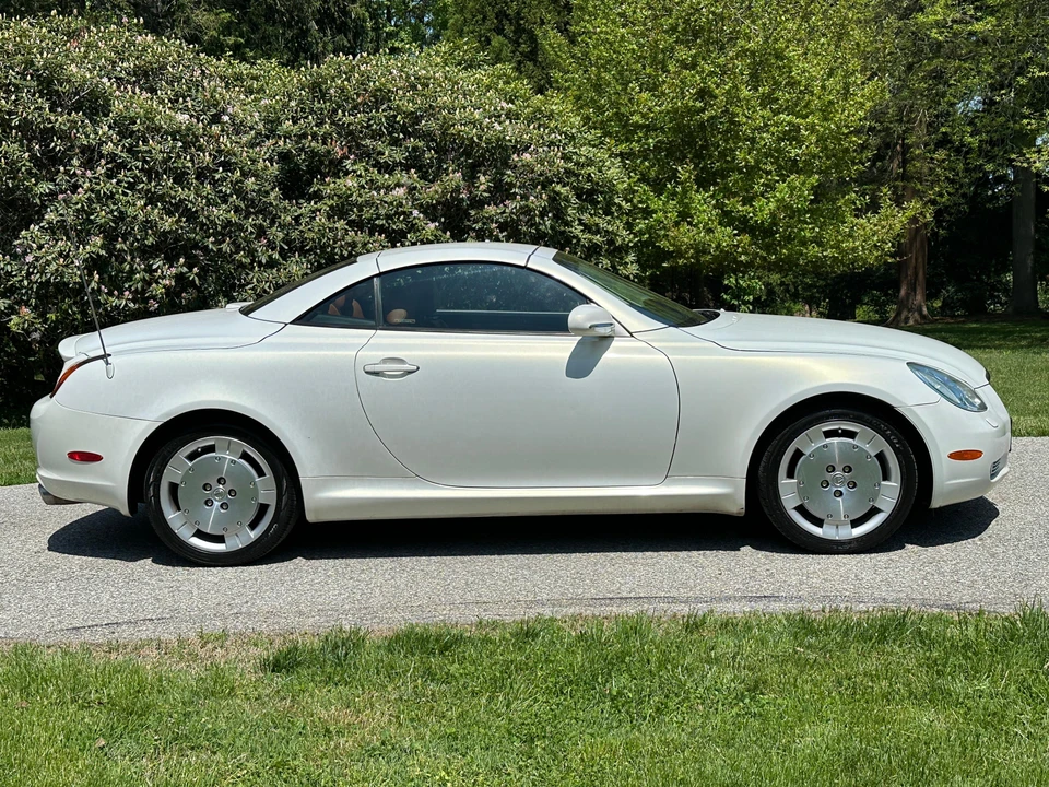 2002 Lexus SC430 - Image 18 of 31