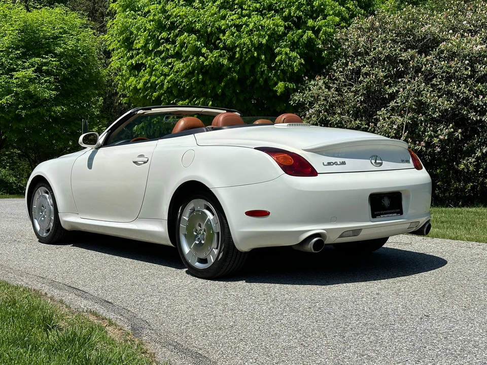 2002 Lexus SC430 - Image 10 of 31
