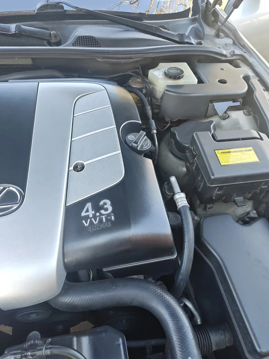 2002 Lexus SC430 - Image 13 of 15
