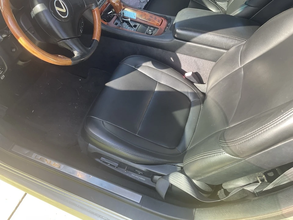 2002 Lexus SC430 - Image 14 of 17