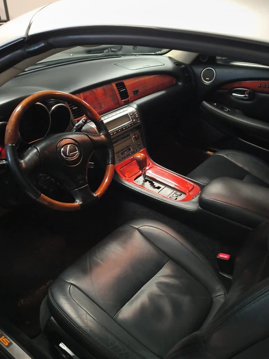 2002 Lexus SC430 - Image 4 of 21