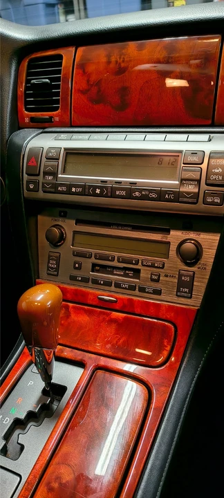 2002 Lexus SC430 - Image 19 of 21