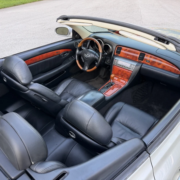 2002 Lexus SC430 - Image 30 of 31