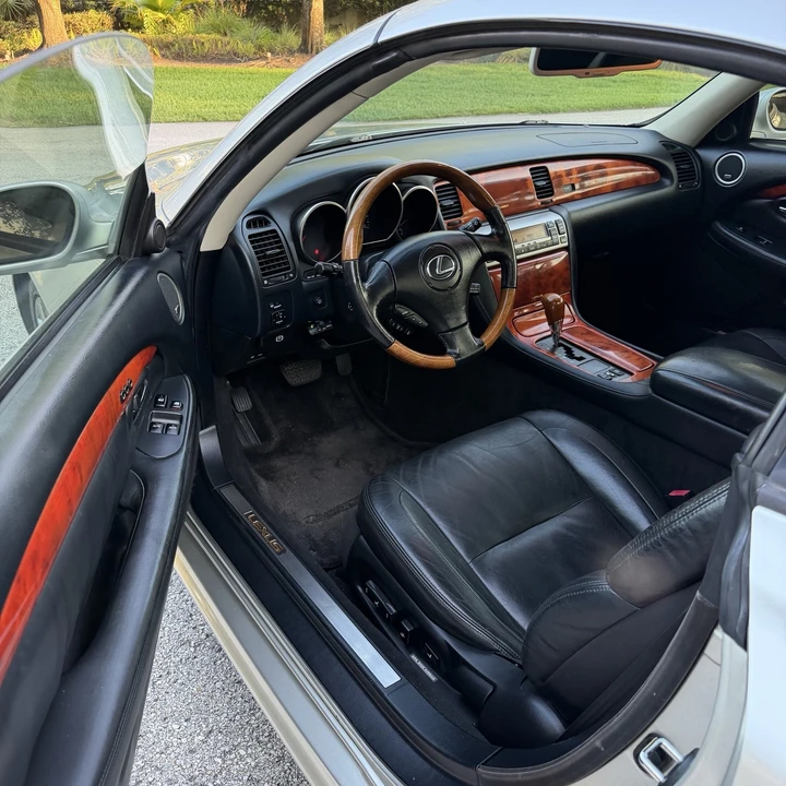 2002 Lexus SC430 - Image 21 of 31