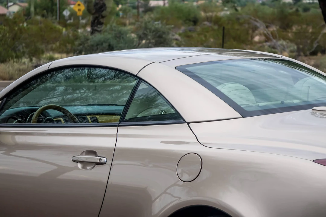 2002 Lexus SC430 - Image 25 of 31