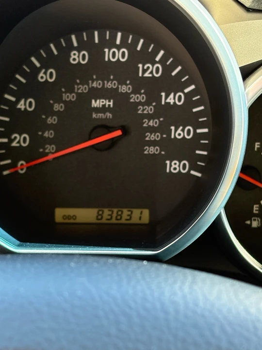 2002 Lexus SC430 - Image 10 of 17
