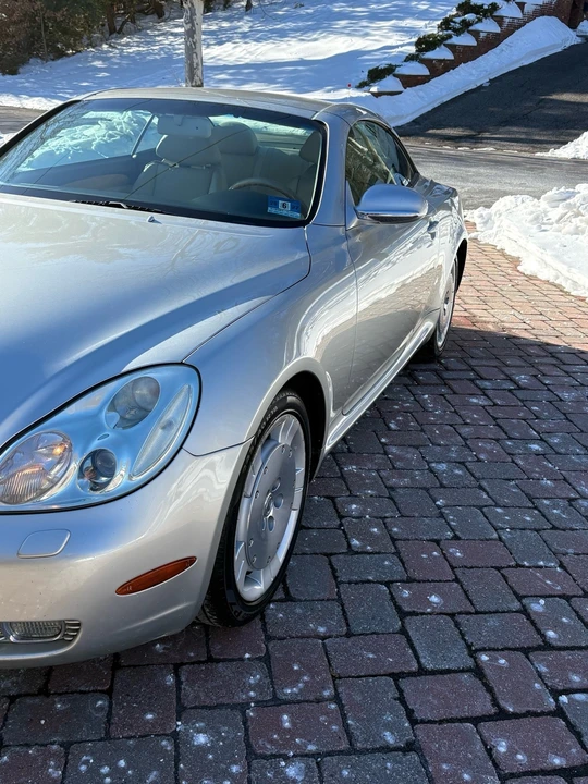 2002 Lexus SC430 - Image 3 of 17