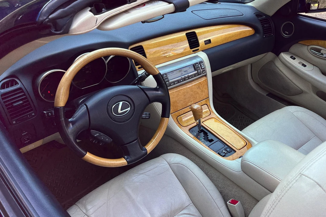 2002 Lexus SC430 - Image 22 of 31