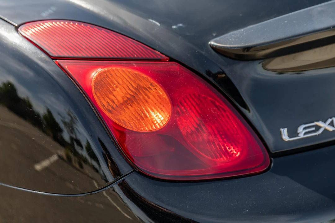 2002 Lexus SC430 - Image 26 of 30