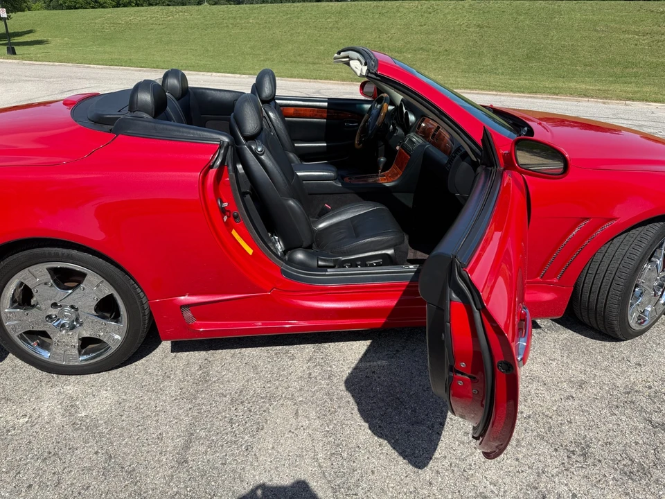 2002 Lexus SC430 - Image 10 of 20