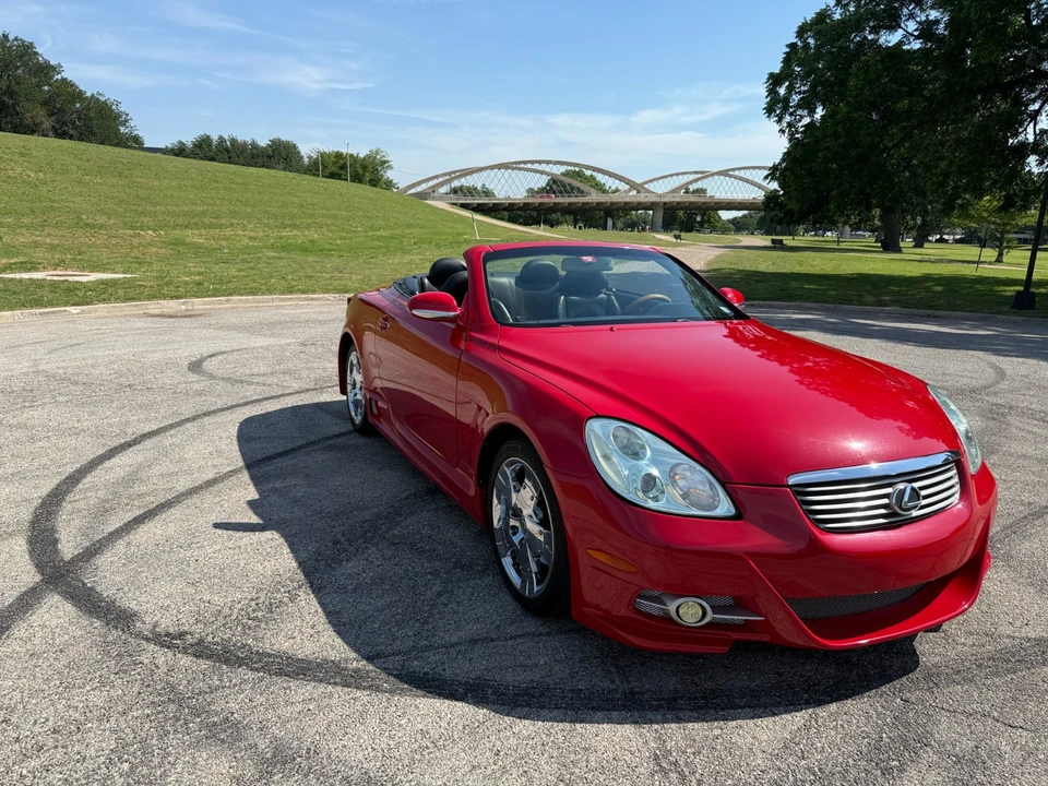 2002 Lexus SC430 - Image 2 of 20