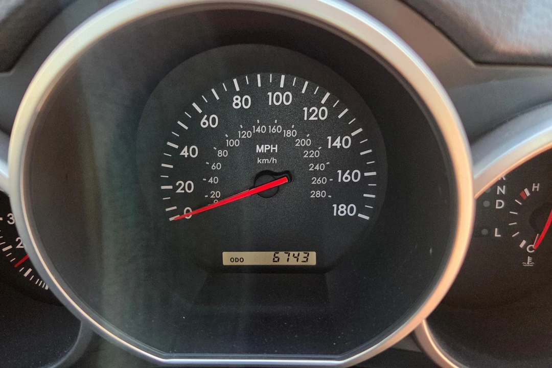2002 Lexus SC430 - Image 24 of 31