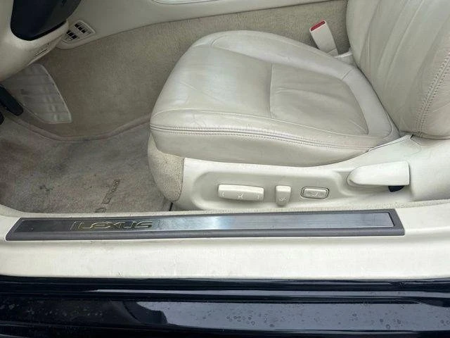 2002 Lexus SC430 - Image 9 of 10