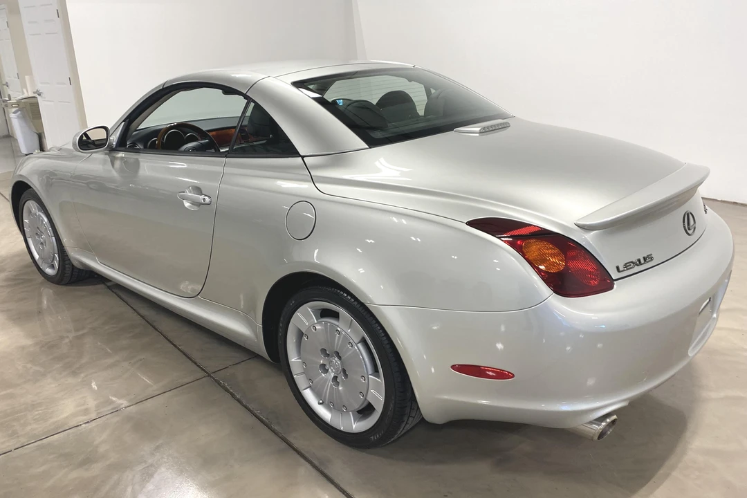 2002 Lexus SC430 - Image 4 of 5