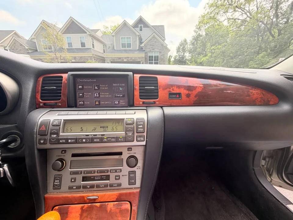 2002 Lexus SC430 - Image 14 of 20